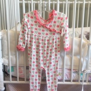 Kickee romper